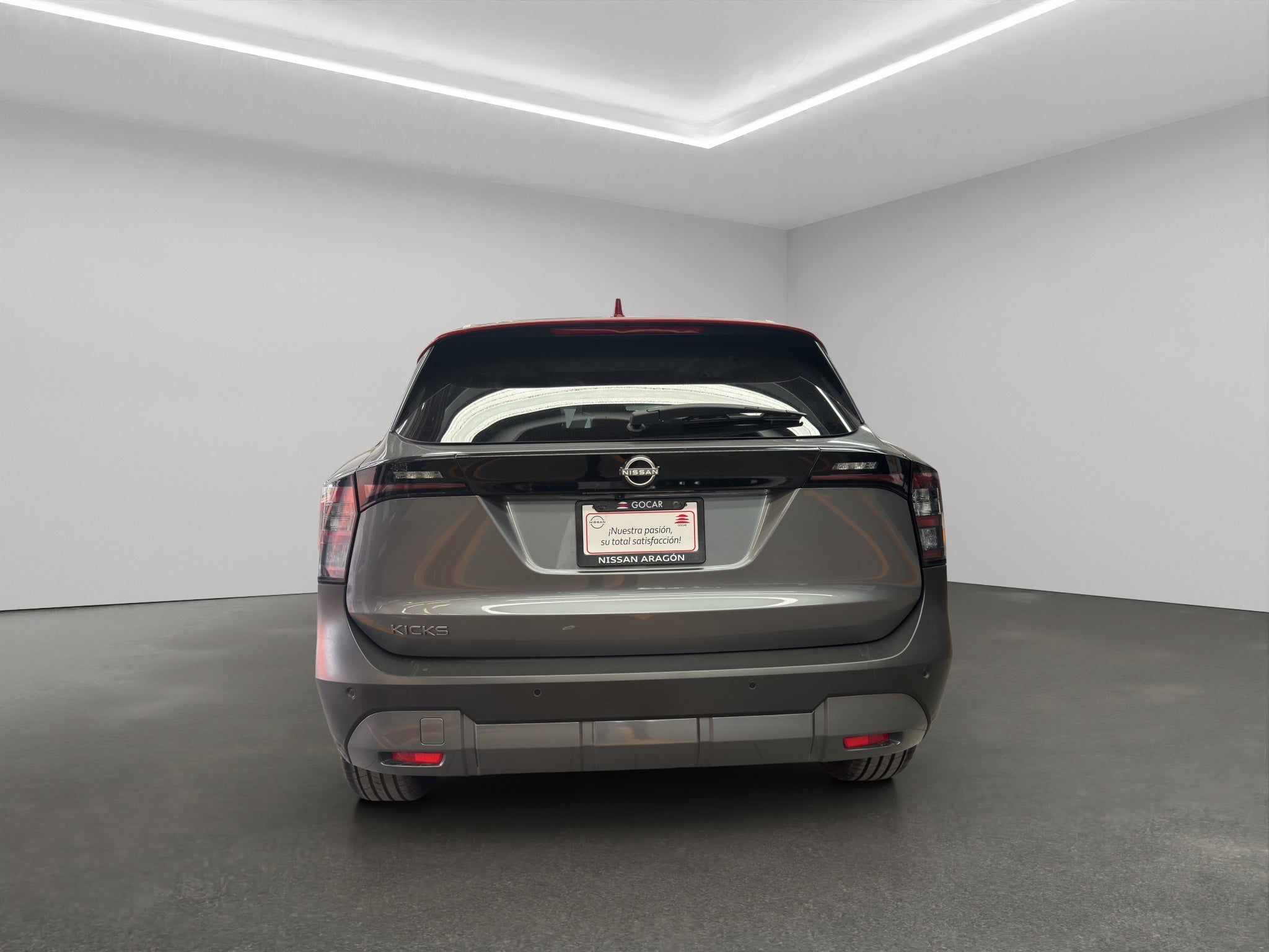 2025 Nissan Kicks VUD 5 pts. Platinum, 2.0l, TA, TP, s. Bose, pantalla touch 12