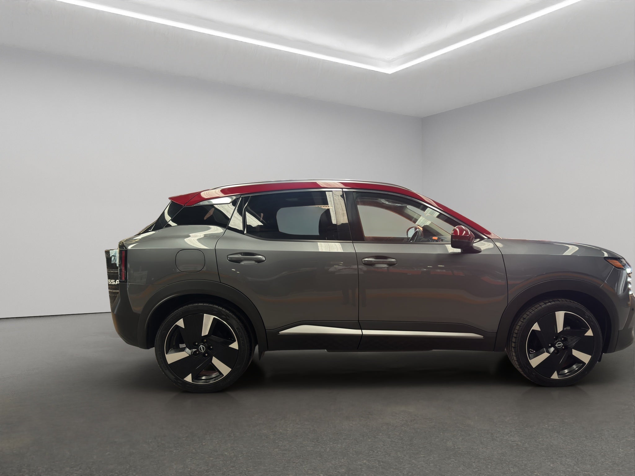 2025 Nissan Kicks VUD 5 pts. Platinum, 2.0l, TA, TP, s. Bose, pantalla touch 12