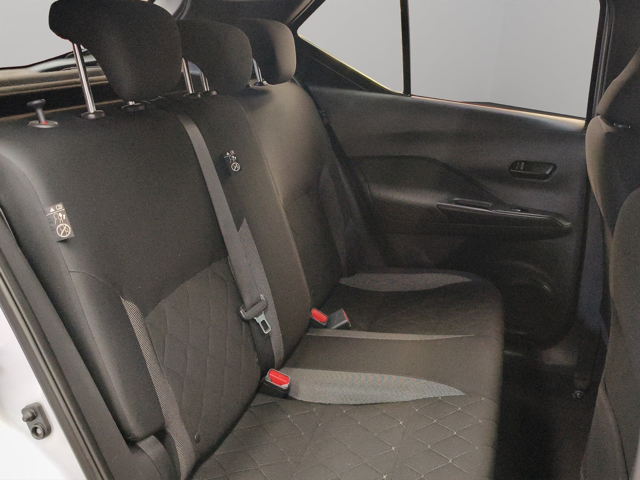 2018 Nissan Kicks VUD 5 pts. Sense, 1.6l, TM5, a/ac., VE, RA-16