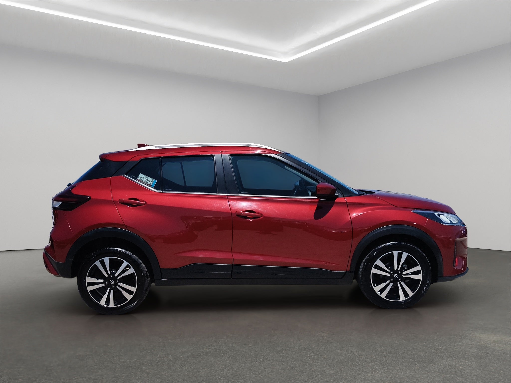 2024 Nissan Kicks VUD 5 pts. Advance, 1.6l, CVT, a/ac., VE, RA-16 (línea anterior)