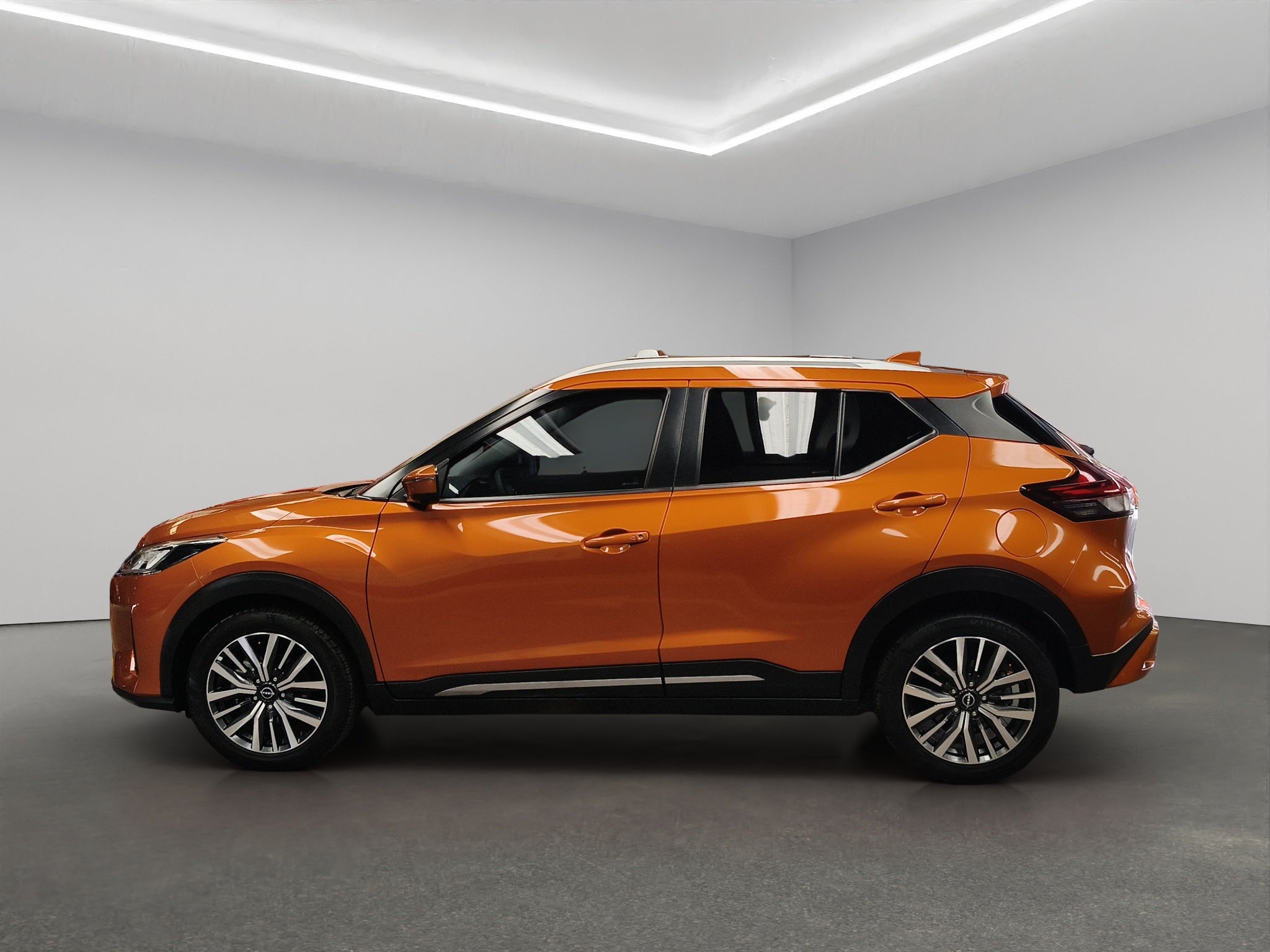 2022 Nissan Kicks VUD 5 pts. Exclusive, 1.6l, TA, a/ac. Aut., piel, GPS, RA-17