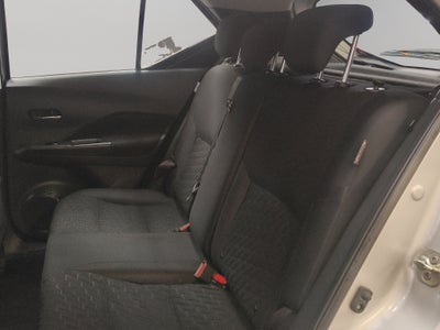2021 Nissan Kicks VUD 5 pts. Advance, 1.6l, TM5, a/ac., VE, RA-16 (cambio de línea)