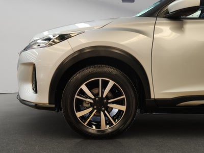 2021 Nissan Kicks VUD 5 pts. Advance, 1.6l, TM5, a/ac., VE, RA-16 (cambio de línea)