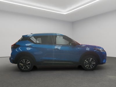 2024 Nissan Kicks VUD 5 pts. Advance, 1.6l, TM5, a/ac., VE, RA-16 (línea anterior)