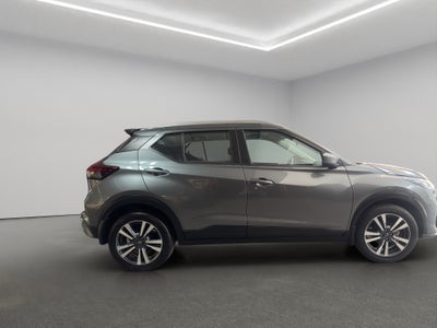 2025 Nissan Kicks VUD 5pts. Play Advance, 1.6l, CVT, RA-17 (línea nueva)