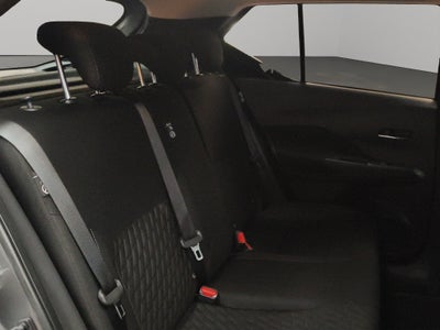 2024 Nissan Kicks VUD 5 pts. Advance, 1.6l, CVT, a/ac., VE, RA-16 (línea anterior)