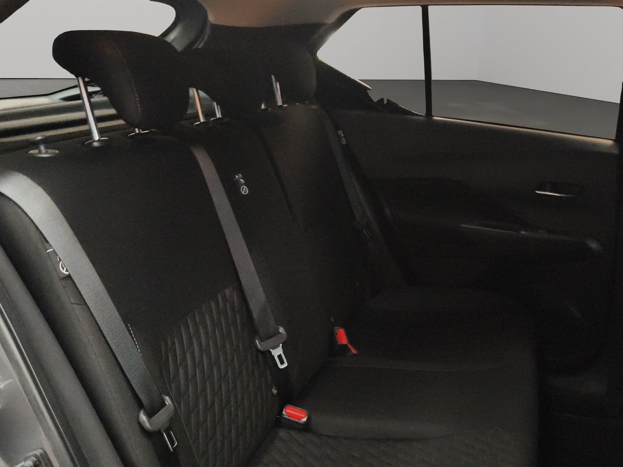 2024 Nissan Kicks VUD 5 pts. Advance, 1.6l, CVT, a/ac., VE, RA-16 (línea anterior)