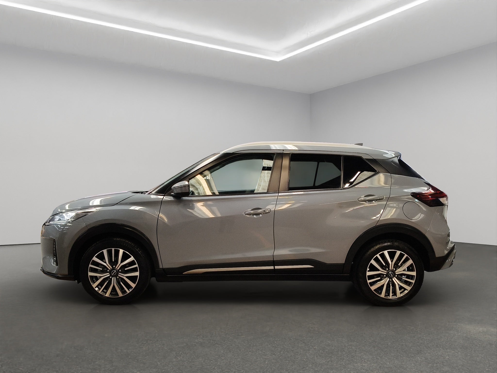 2023 Nissan Kicks VUD 5 pts. Platinum, 1.6l, TA, a/ac. Aut., piel, GPS, RA-18