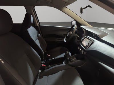 2024 Nissan Kicks VUD 5 pts. Advance, 1.6l, TM5, a/ac., VE, RA-16 (línea anterior)