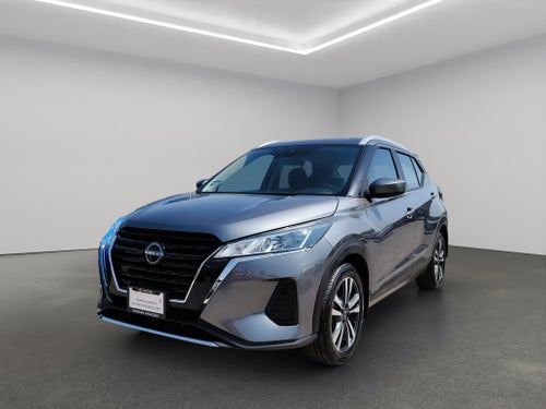 2025 Nissan Kicks VUD 5 pts. Play Advance, 1.6l, CVT, RA-17 (línea nueva)