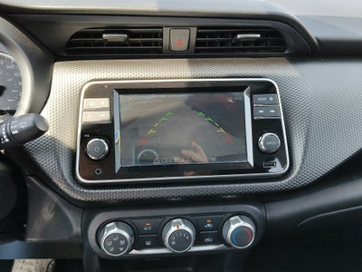 2025 Nissan Kicks VUD 5 pts. Play Advance, 1.6l, CVT, RA-17 (línea nueva)