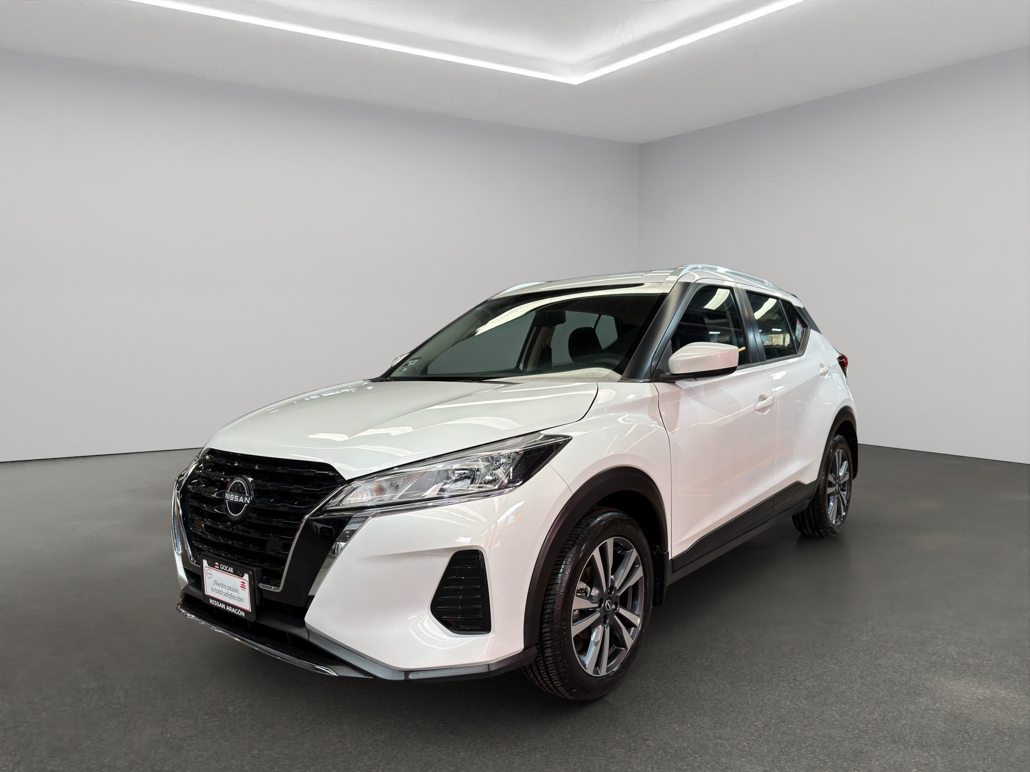 2025 Nissan Kicks VUD 5 pts. Play Advance, 1.6l, CVT, RA-17 (línea nueva)