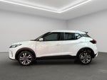 2025 Nissan Kicks VUD 5 pts. Play Advance, 1.6l, CVT, RA-17 (línea nueva)