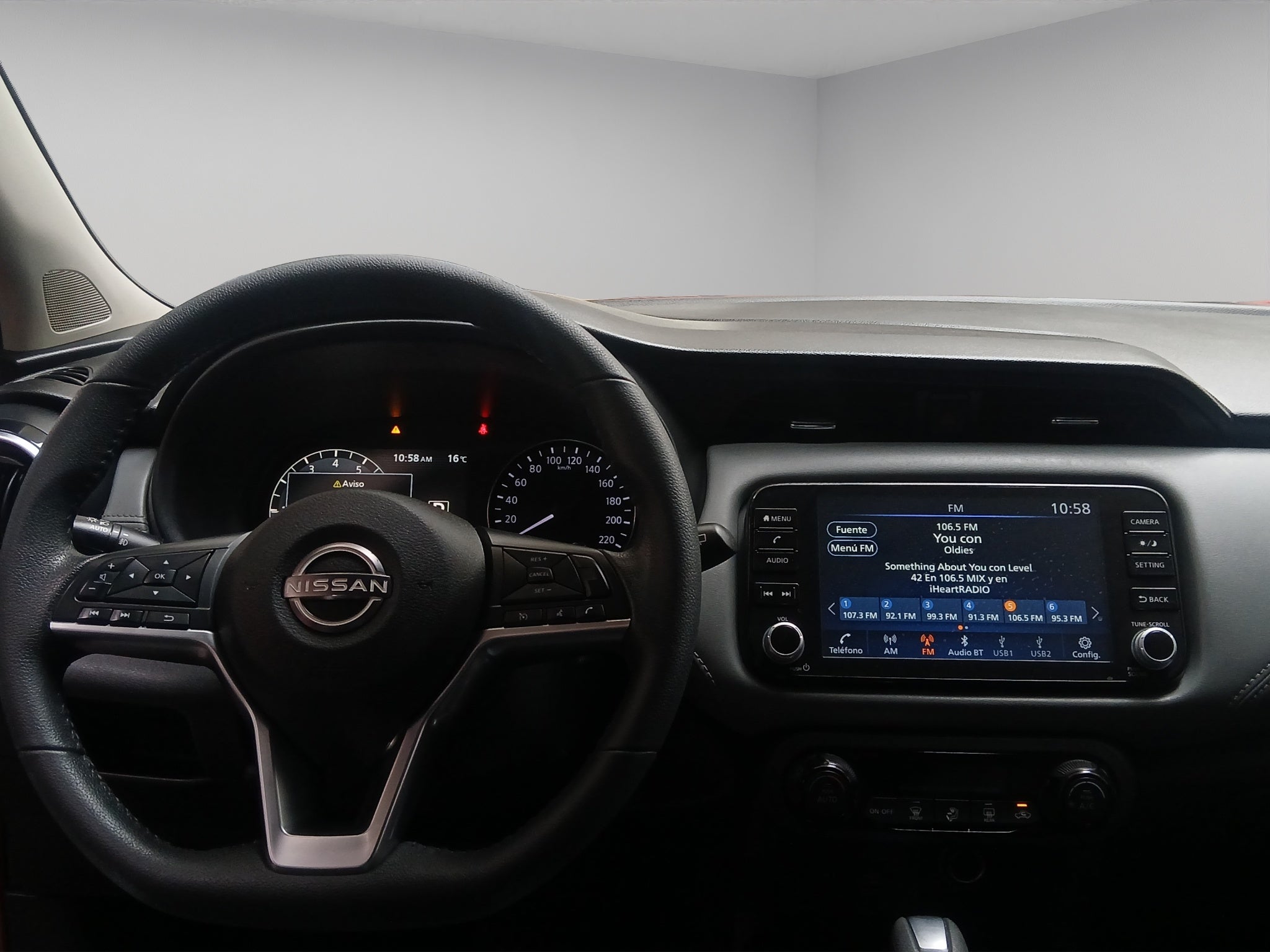 2023 Nissan Kicks VUD 5 pts. Exclusive, 1.6l, TA, a/ac. Aut., piel, GPS, RA-17