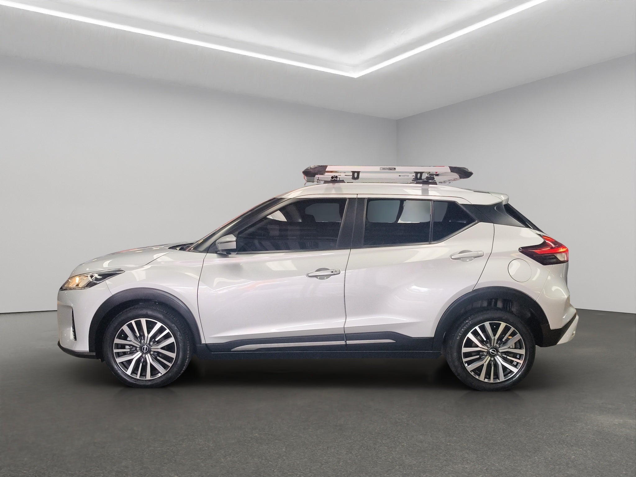 2023 Nissan Kicks VUD 5 pts. Exclusive, 1.6l, TA, a/ac. Aut., piel, GPS, RA-17