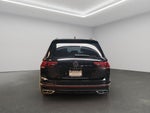 2024 Volkswagen Tiguan VUD 5 pts. R-Line, 1.4T, DSG, piel, QCP, f. led, RA-19 (línea anterior)