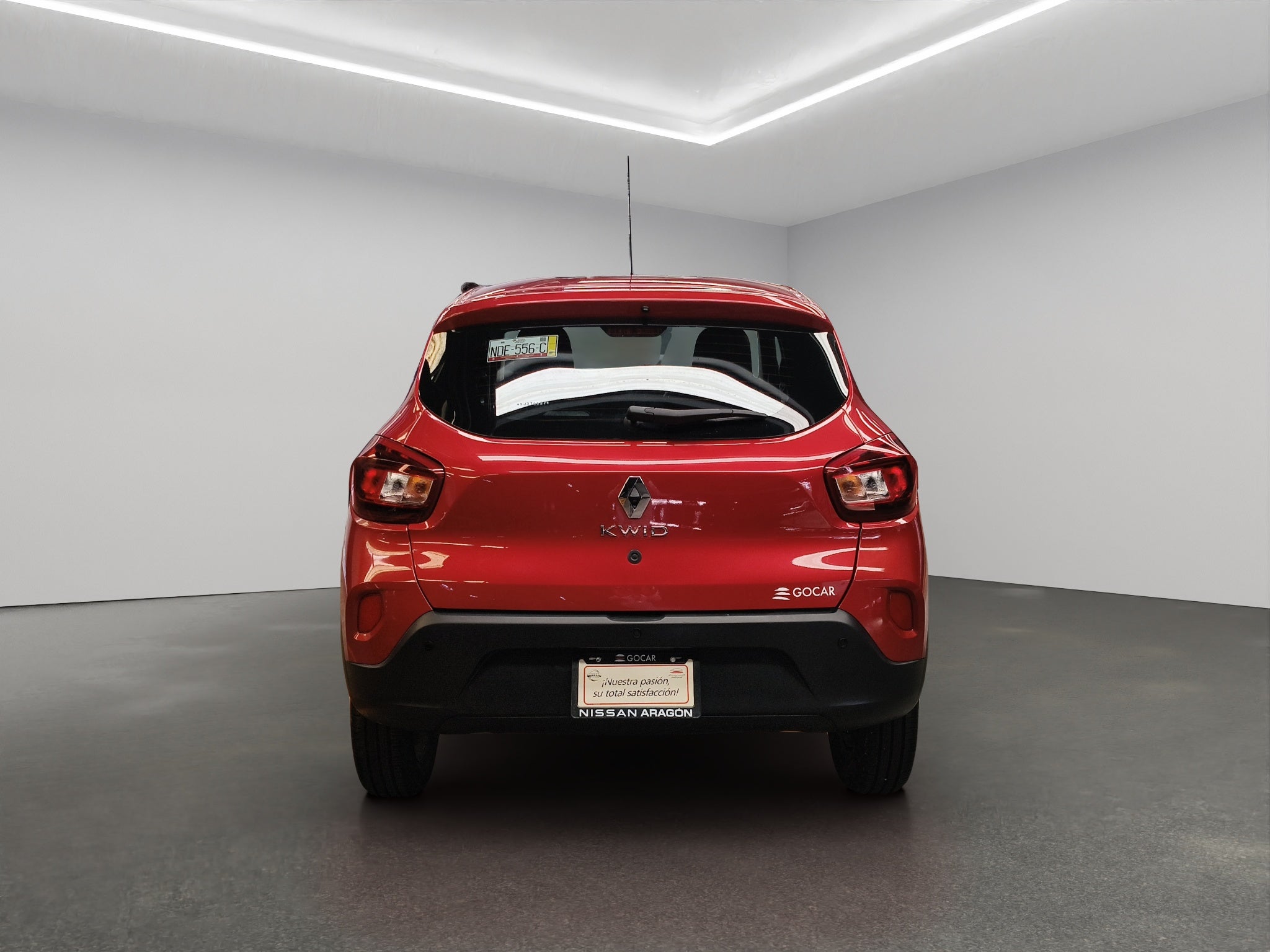 2025 Renault Kwid 5 pts. HB Iconic, TM5, a/ac., pantalla touch 8