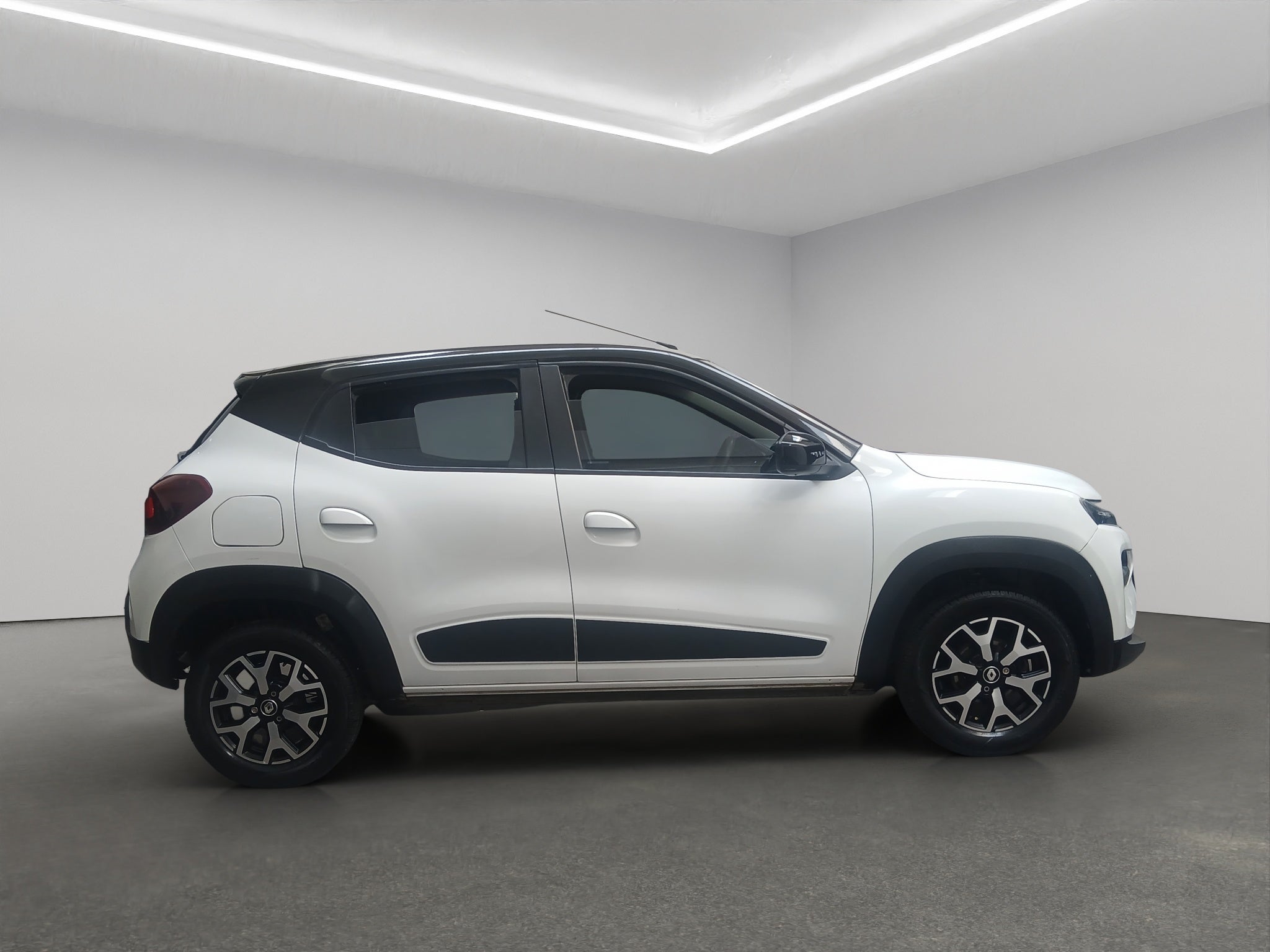 2023 Renault Kwid 5 pts. HB Bitono, TM5, a/ac., pantalla touch 8