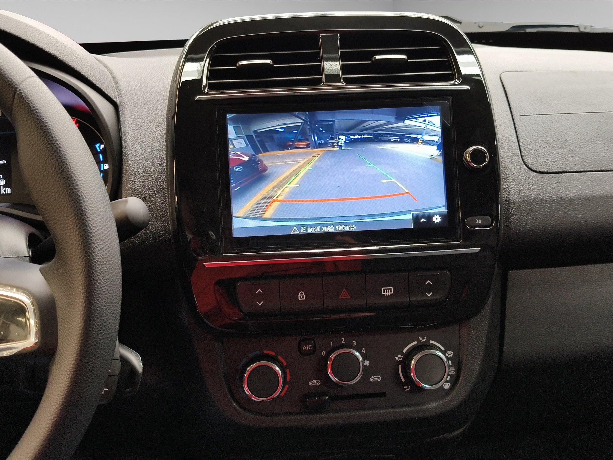 2025 Renault Kwid 5 pts. HB Bitono, TM5, a/ac., pantalla touch 8