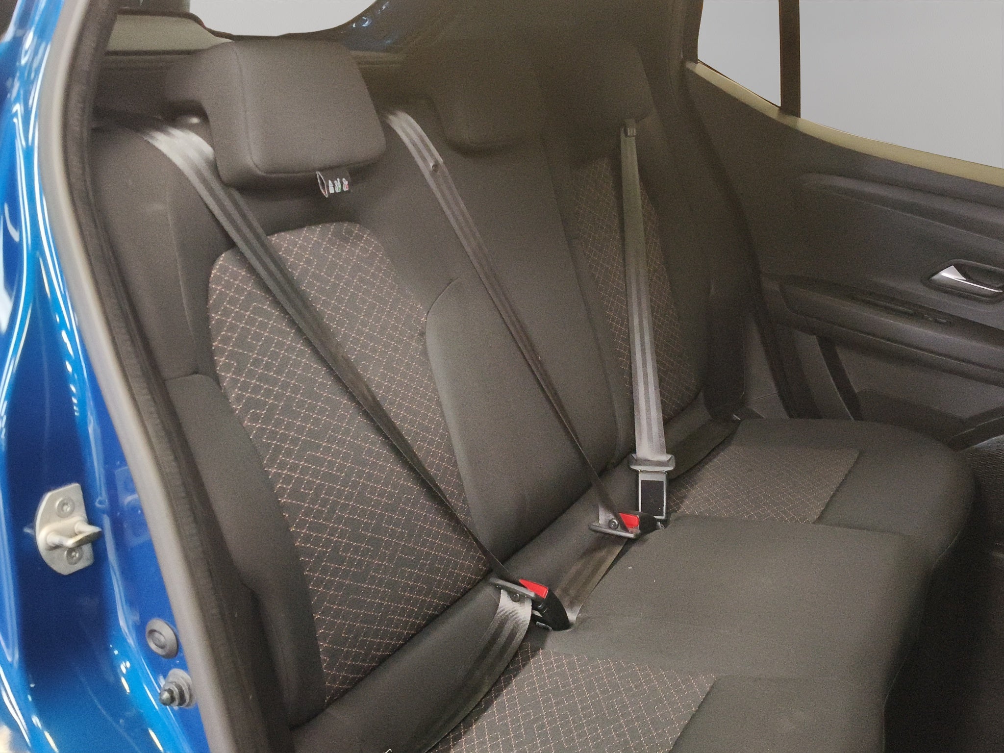 2026 Renault Kardian VUD 5 pts. Evolution, 1.0T, TM5, a/ac., RA-16