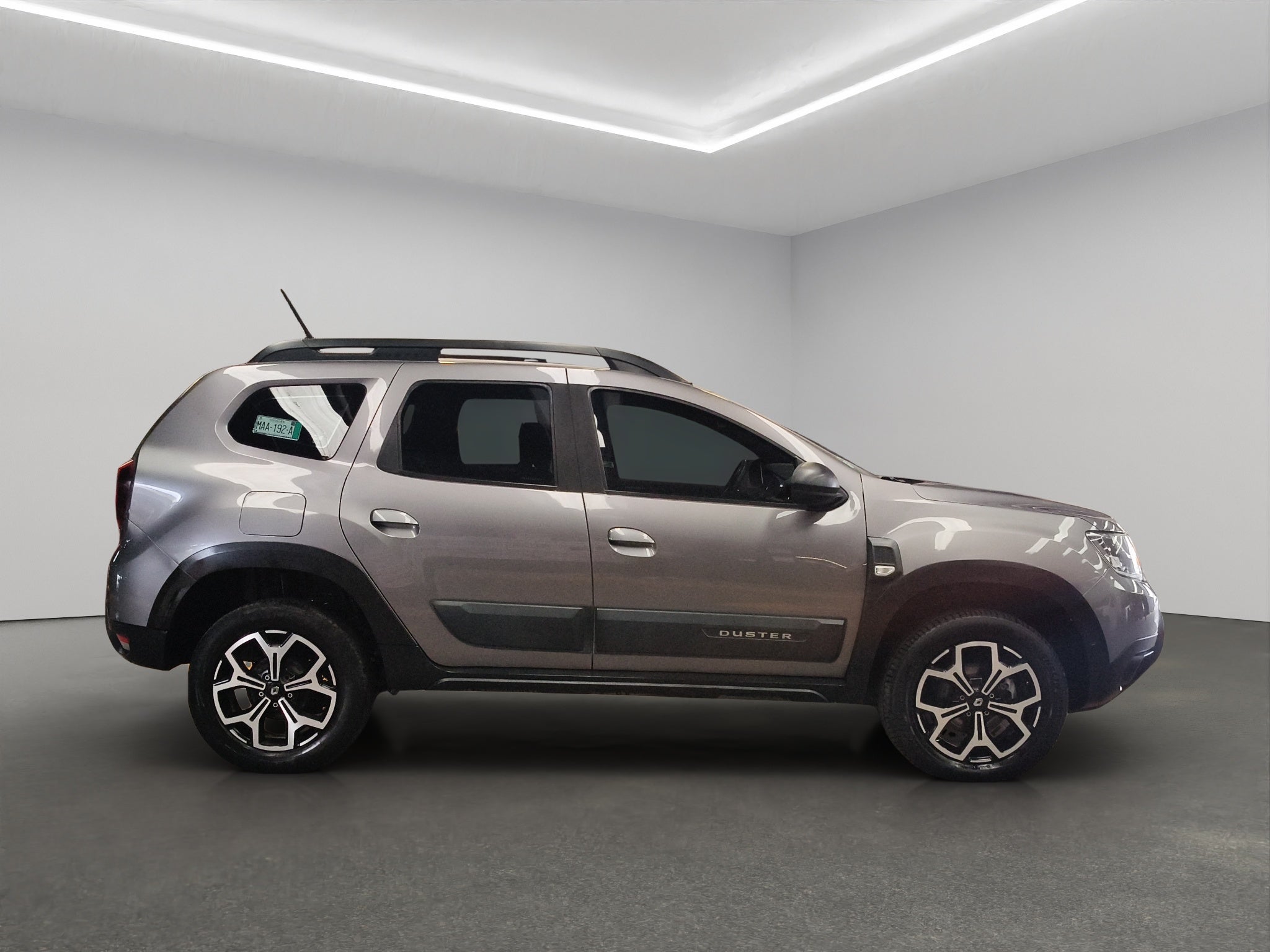 2024 Renault Duster VUD 5 pts. Iconic, 1.3T, TA, a/ac. Aut., botón encend., RA-17