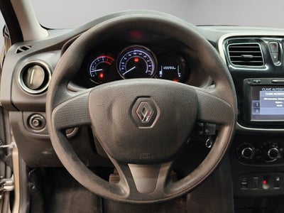 2019 Renault Logan 4 pts. Intens, TM5, VE, GPS, f. niebla, RA-15 (línea anterior)