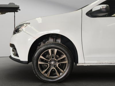2024 Renault Logan 4 pts. Intens, 1.6l, CVT, RA-16