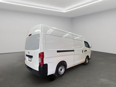 2024 Nissan Comerciales Urvan Panel 4 pts. Amplia, TM5, a/ac.