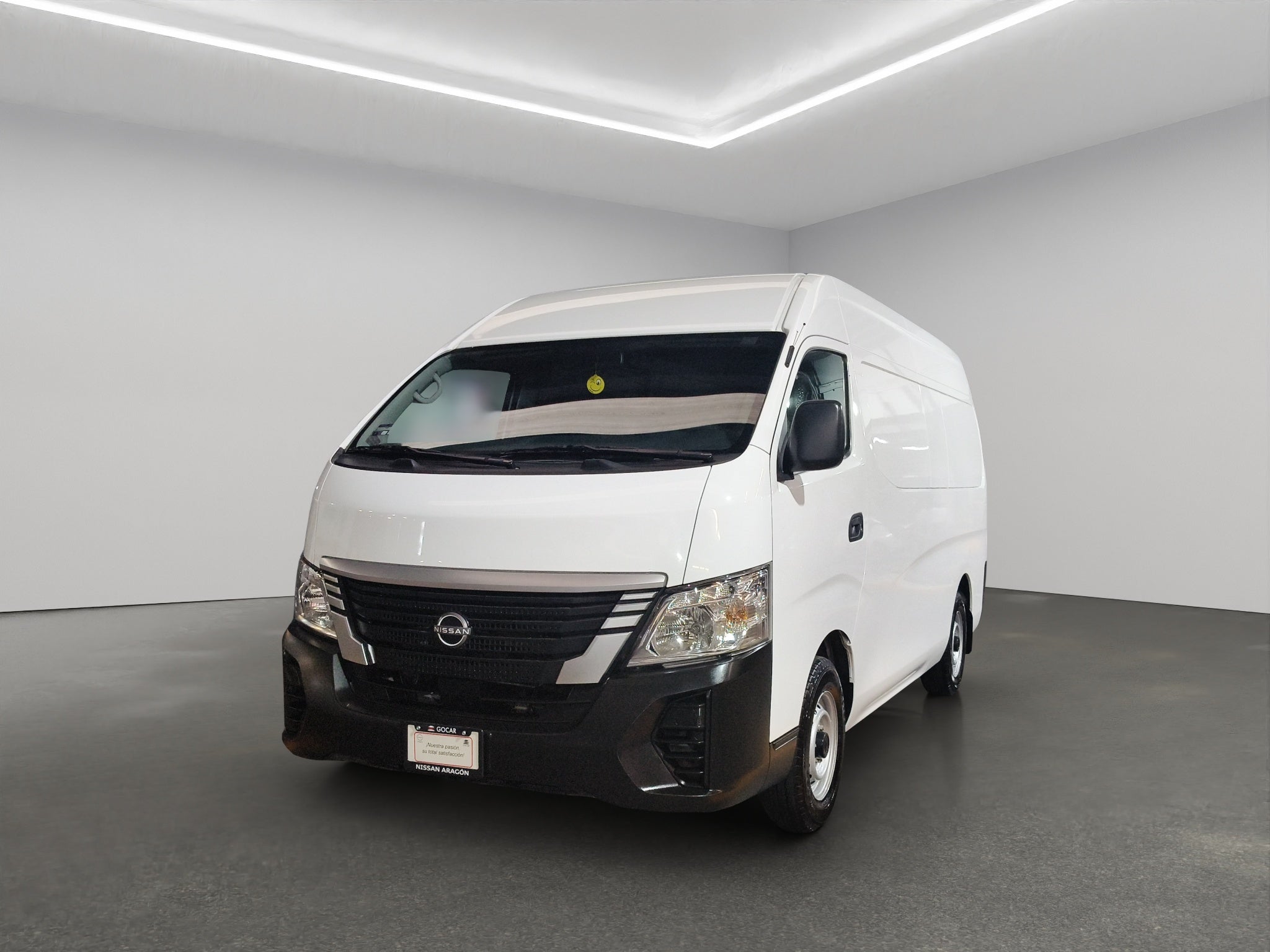 2024 Nissan Comerciales Urvan Panel 4 pts. Amplia, TM5, a/ac.