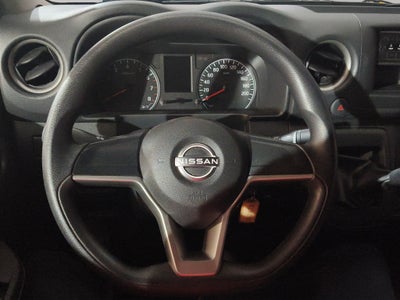 2024 Nissan Comerciales Urvan Panel 4 pts. Amplia, TM5, a/ac.