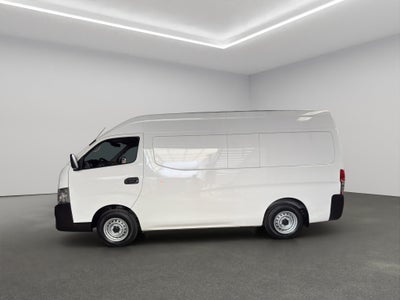 2024 Nissan Comerciales Urvan Panel 4 pts. Amplia, TM5, a/ac.