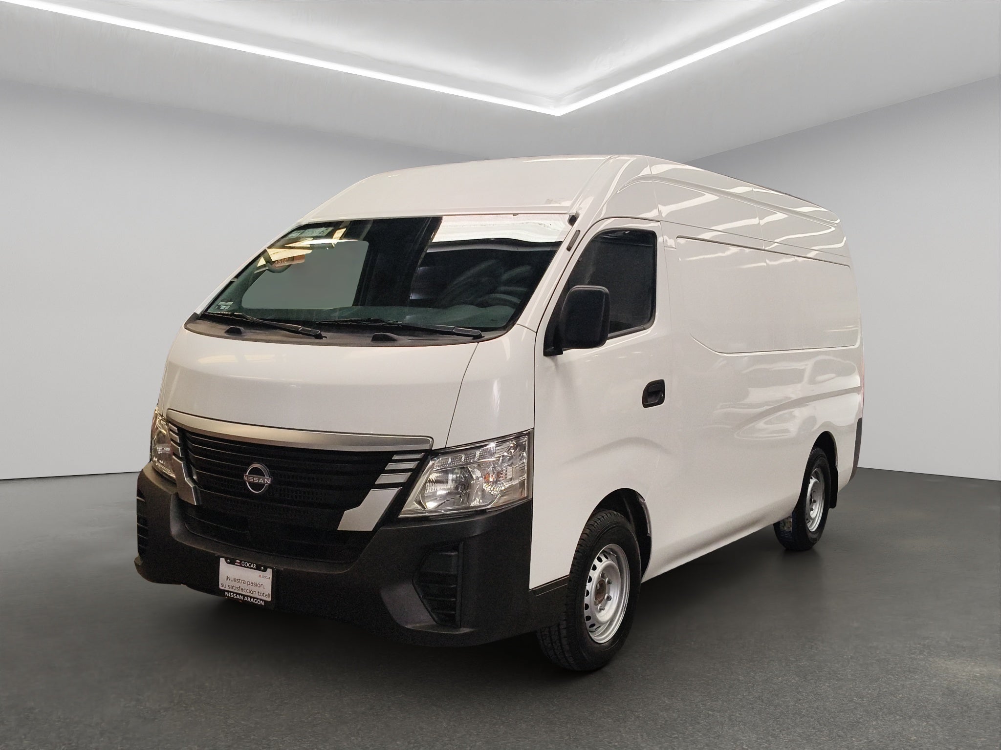 2024 Nissan Comerciales Urvan Panel 4 pts. Amplia, TM5, a/ac.
