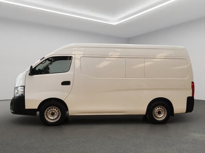 2024 Nissan Comerciales Urvan Panel 4 pts. Amplia, TM5, a/ac.