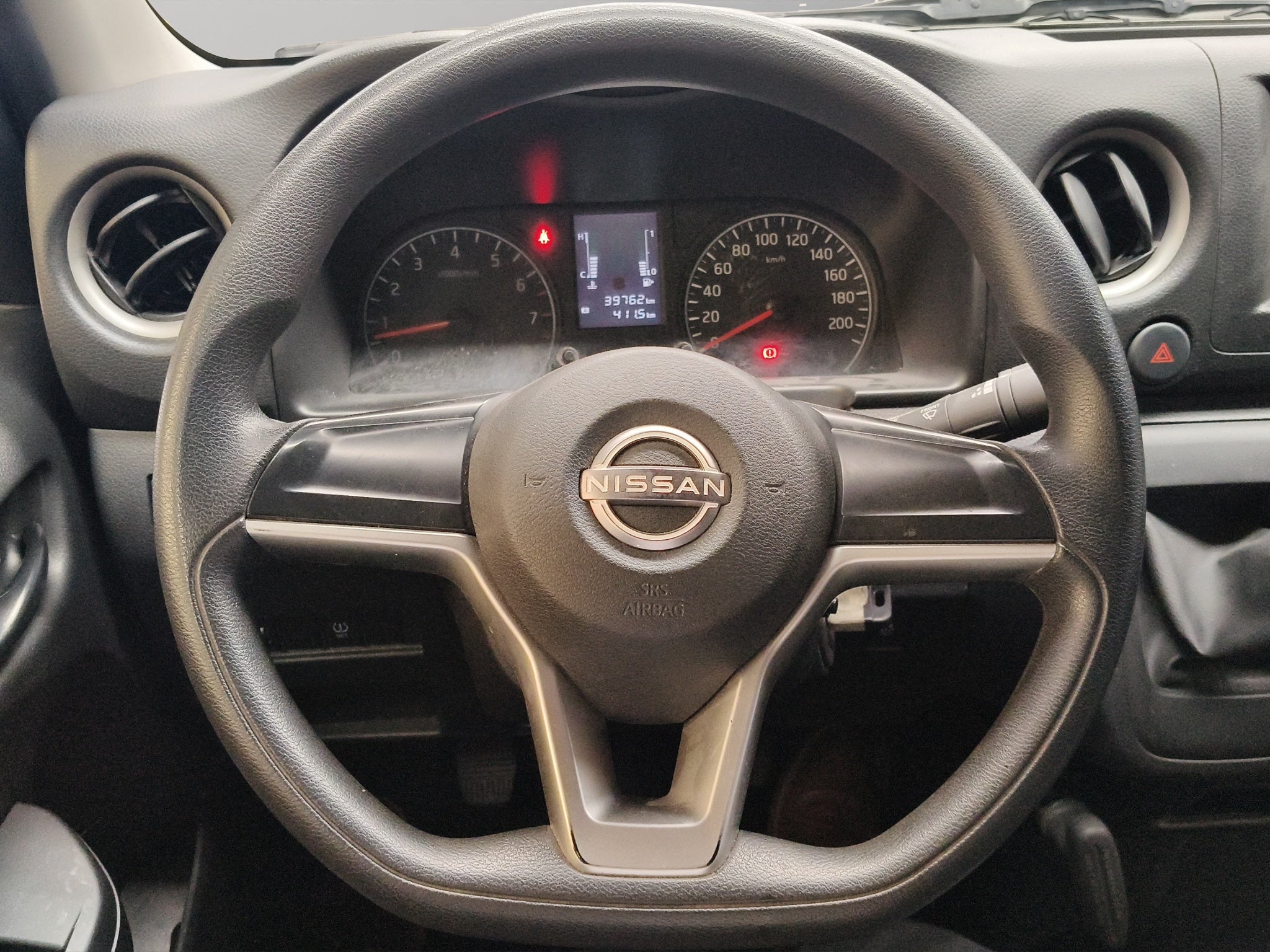 2024 Nissan Comerciales Urvan Panel 4 pts. Amplia, TM5, a/ac.