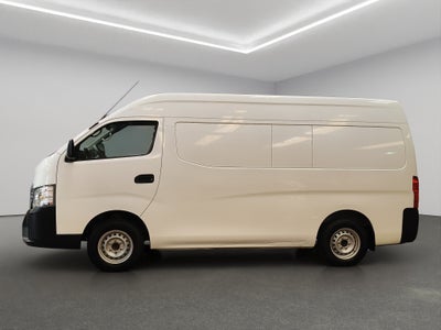 2024 Nissan Comerciales Urvan Panel 4 pts. Amplia, TM5, a/ac.