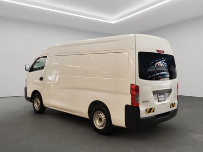2024 Nissan Comerciales Urvan Panel 4 pts. Amplia, TM5, a/ac.