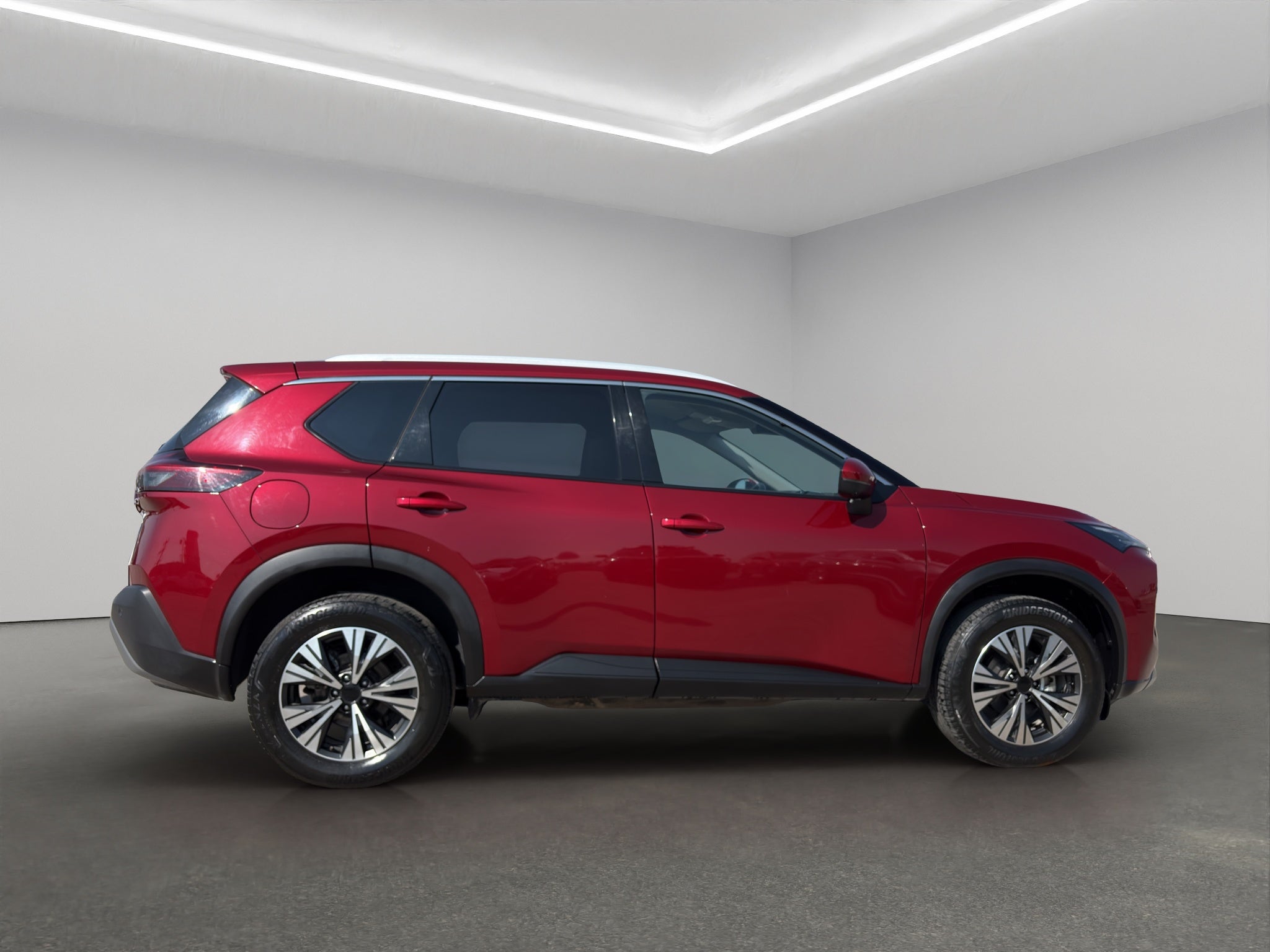 2024 Nissan X-Trail VUD 5 pts. Exclusive, TA, piel, RA-18