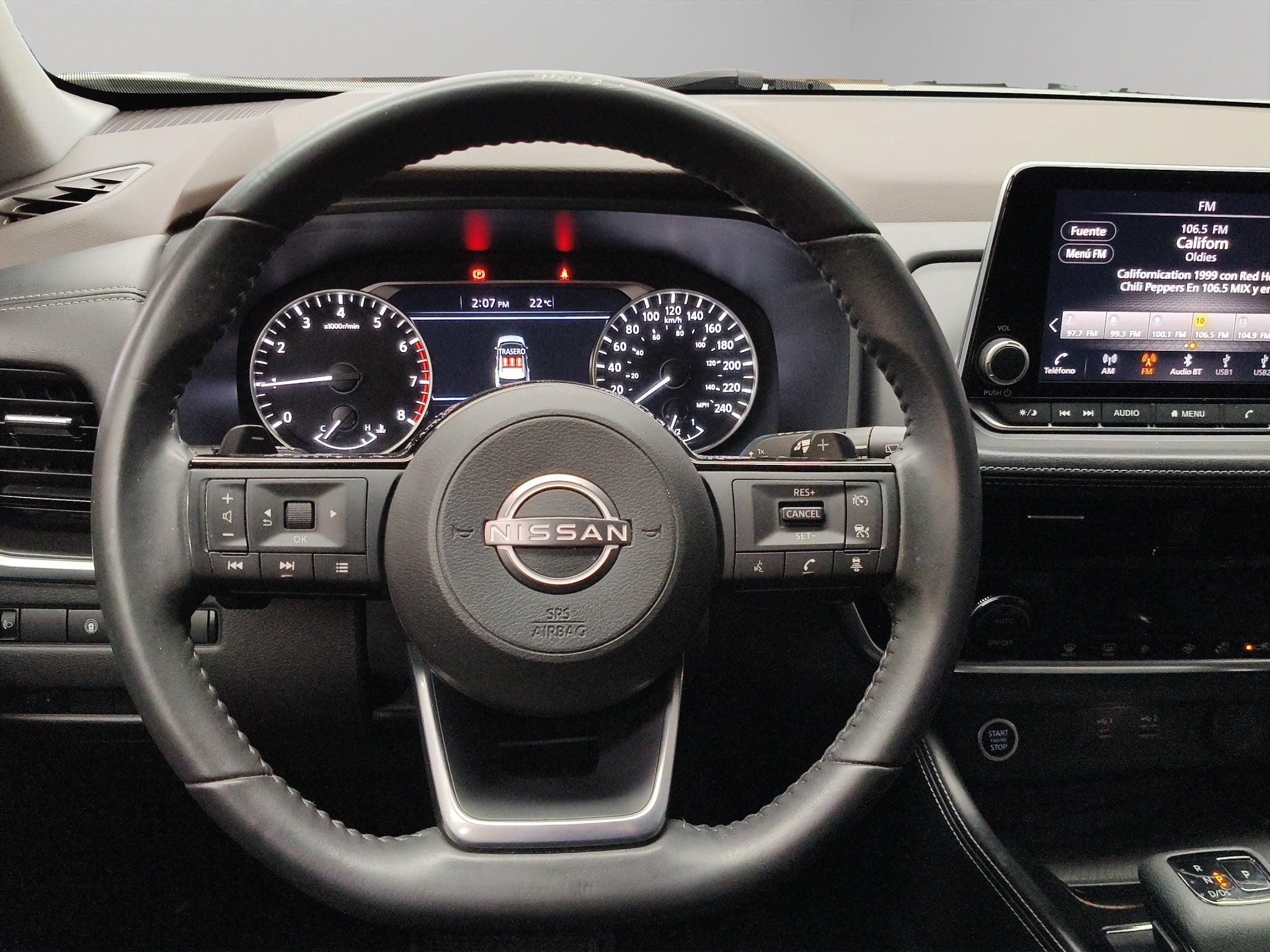 2023 Nissan X-Trail VUD 5 pts. Exclusive, TA, piel, RA-18 (línea nueva)