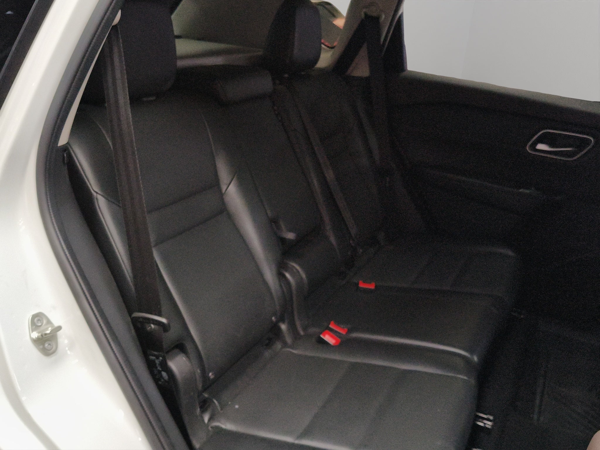 2023 Nissan X-Trail VUD 5 pts. Exclusive, TA, piel, RA-18 (línea nueva)