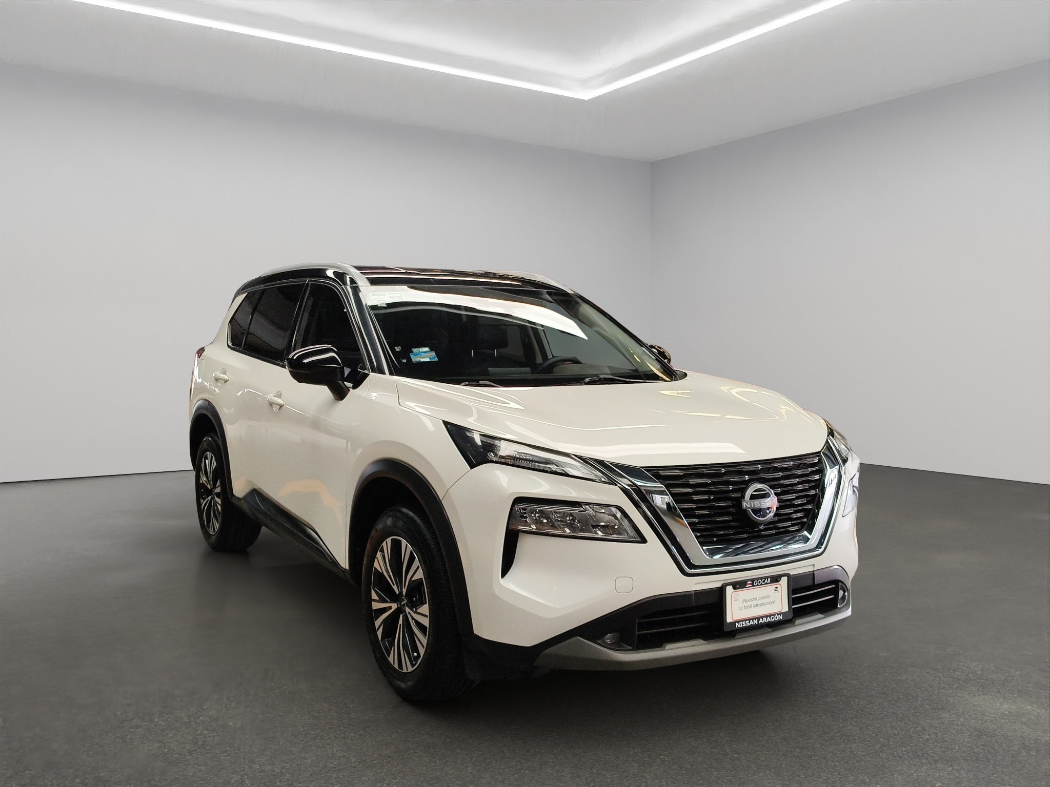 2023 Nissan X-Trail VUD 5 pts. Exclusive, TA, piel, RA-18 (línea nueva)