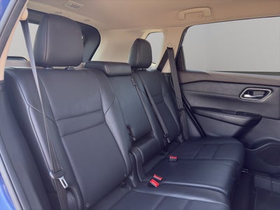 2024 Nissan X-Trail VUD 5 pts. Exclusive, TA, piel, RA-18