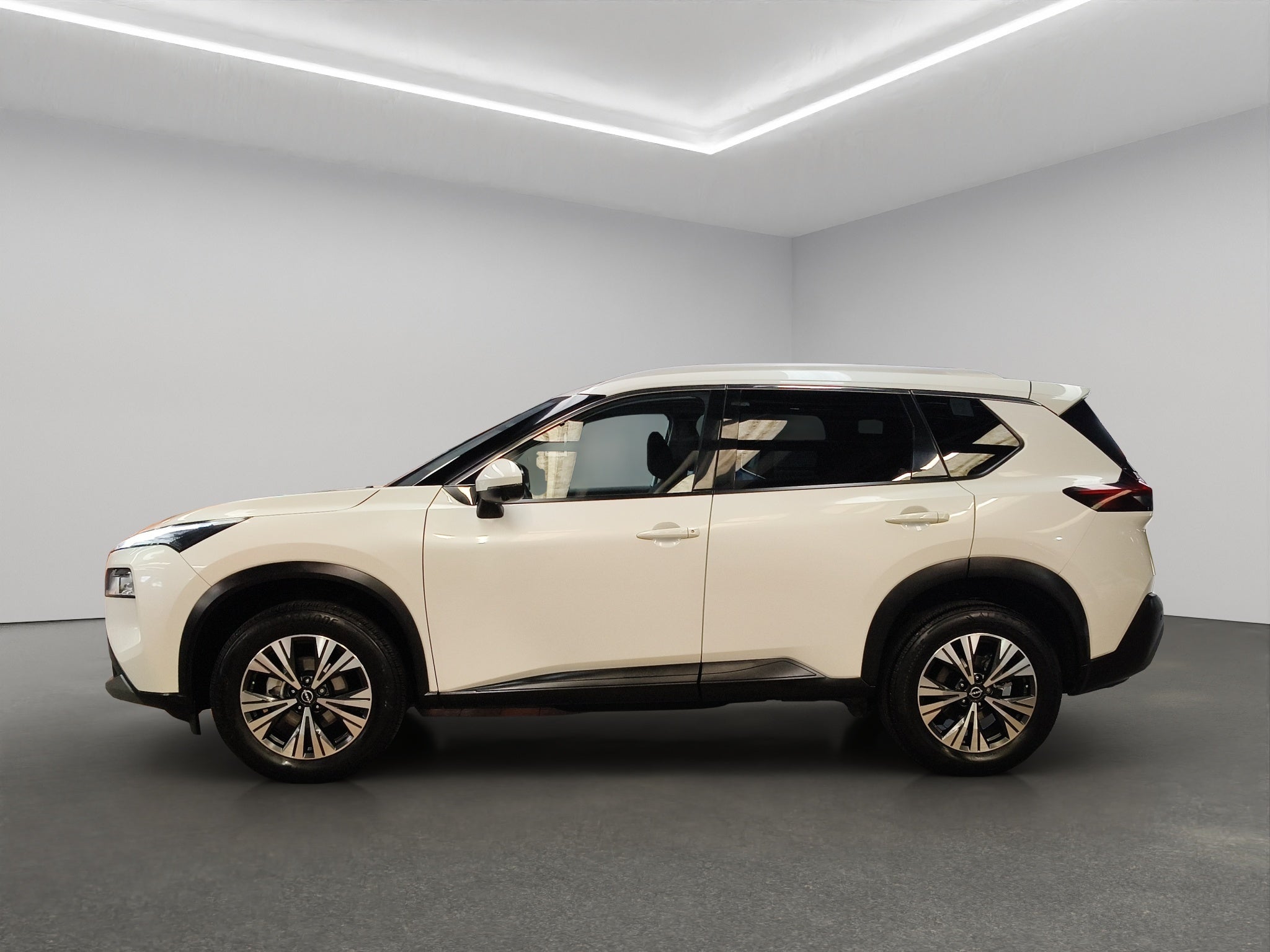 2024 Nissan X-Trail VUD 5 pts. Exclusive, TA, piel, RA-18