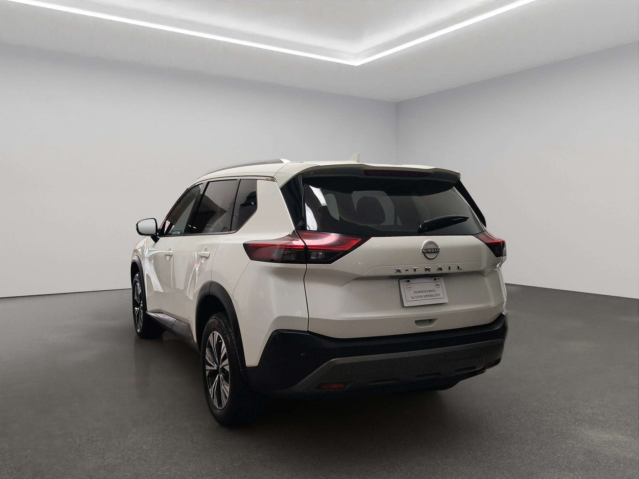 2024 Nissan X-Trail VUD 5 pts. Exclusive, TA, piel, RA-18