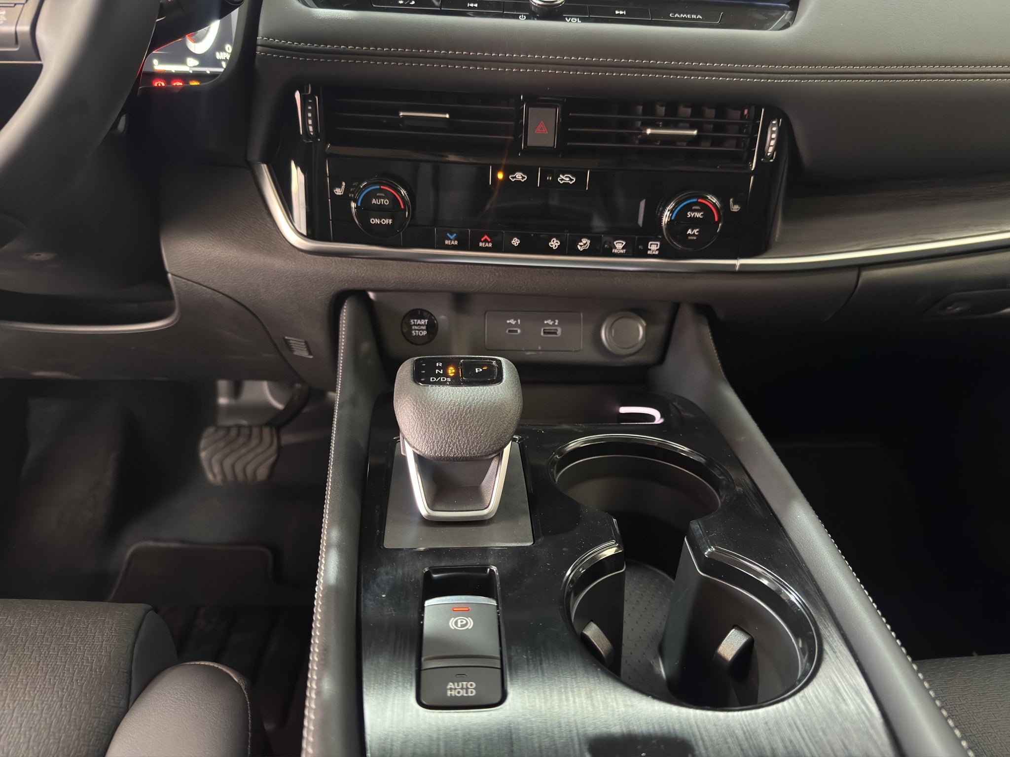 2026 Nissan X-Trail VUD 5 pts. Platinum Plus, TA, piel, QCP, GPS, ADAS, RA-19