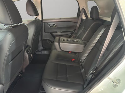 2026 Nissan X-Trail VUD 5 pts. Platinum Plus, TA, piel, QCP, GPS, ADAS, RA-19