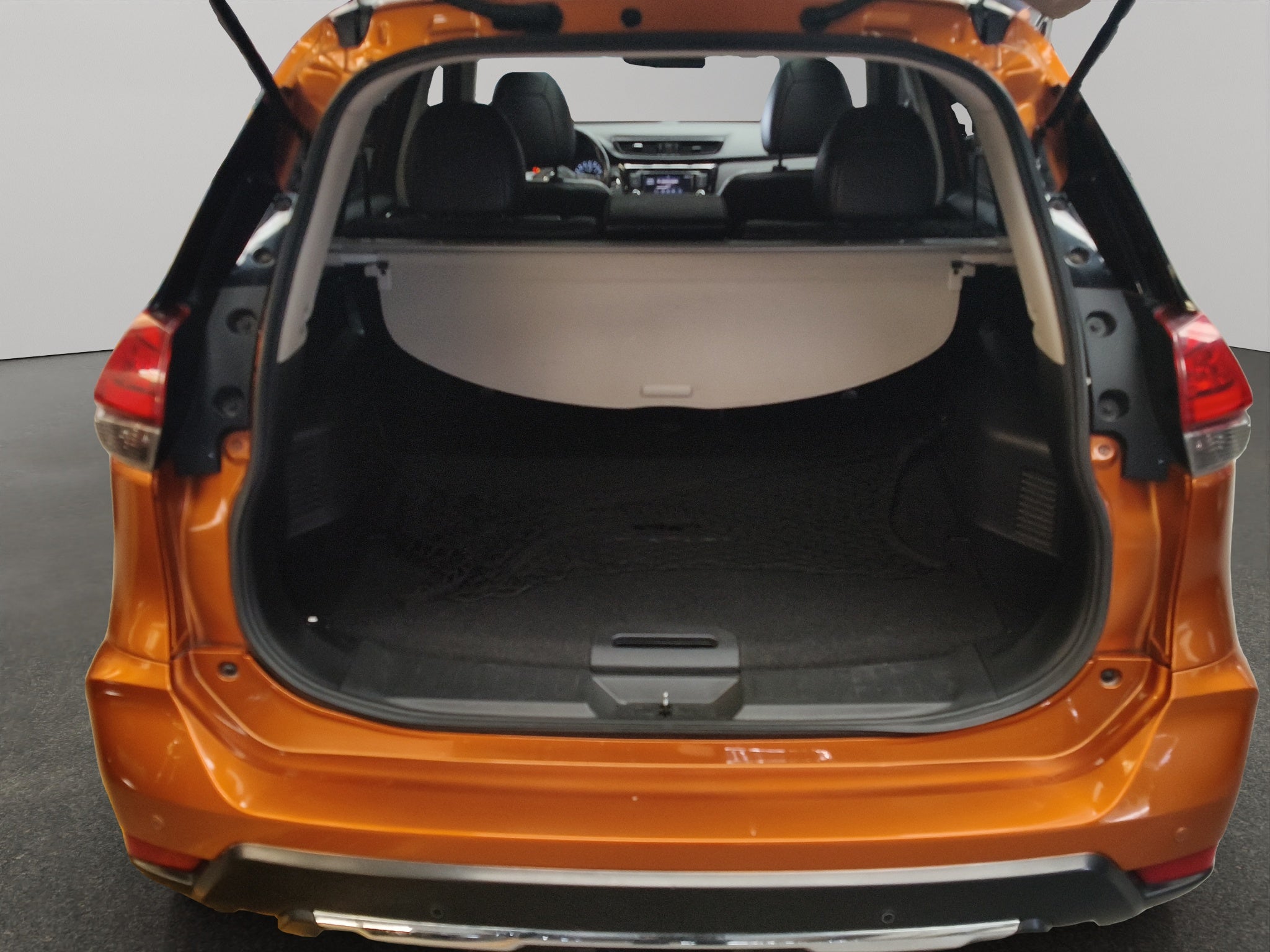 2021 Nissan X-Trail VUD 5 pts. Advance, TA, QCP, 5 pas., RA-18