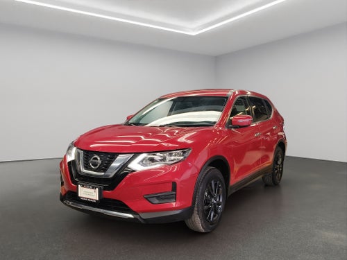 2022 Nissan X-Trail VUD 5 pts. Sense, TA, 5 pas., RA-17 (línea anterior)