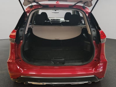 2022 Nissan X-Trail VUD 5 pts. Sense, TA, 5 pas., RA-17 (línea anterior)