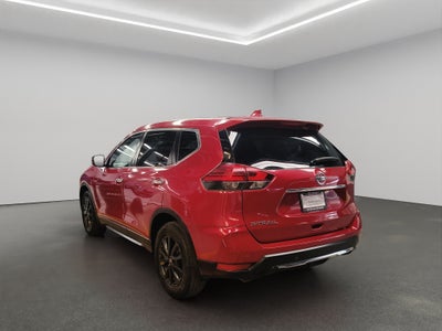 2022 Nissan X-Trail VUD 5 pts. Sense, TA, 5 pas., RA-17 (línea anterior)