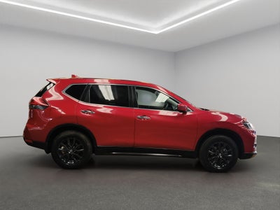 2022 Nissan X-Trail VUD 5 pts. Sense, TA, 5 pas., RA-17 (línea anterior)